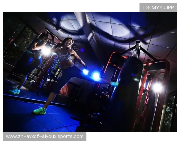 零基础到运动达人的器械进化论主题专卖店